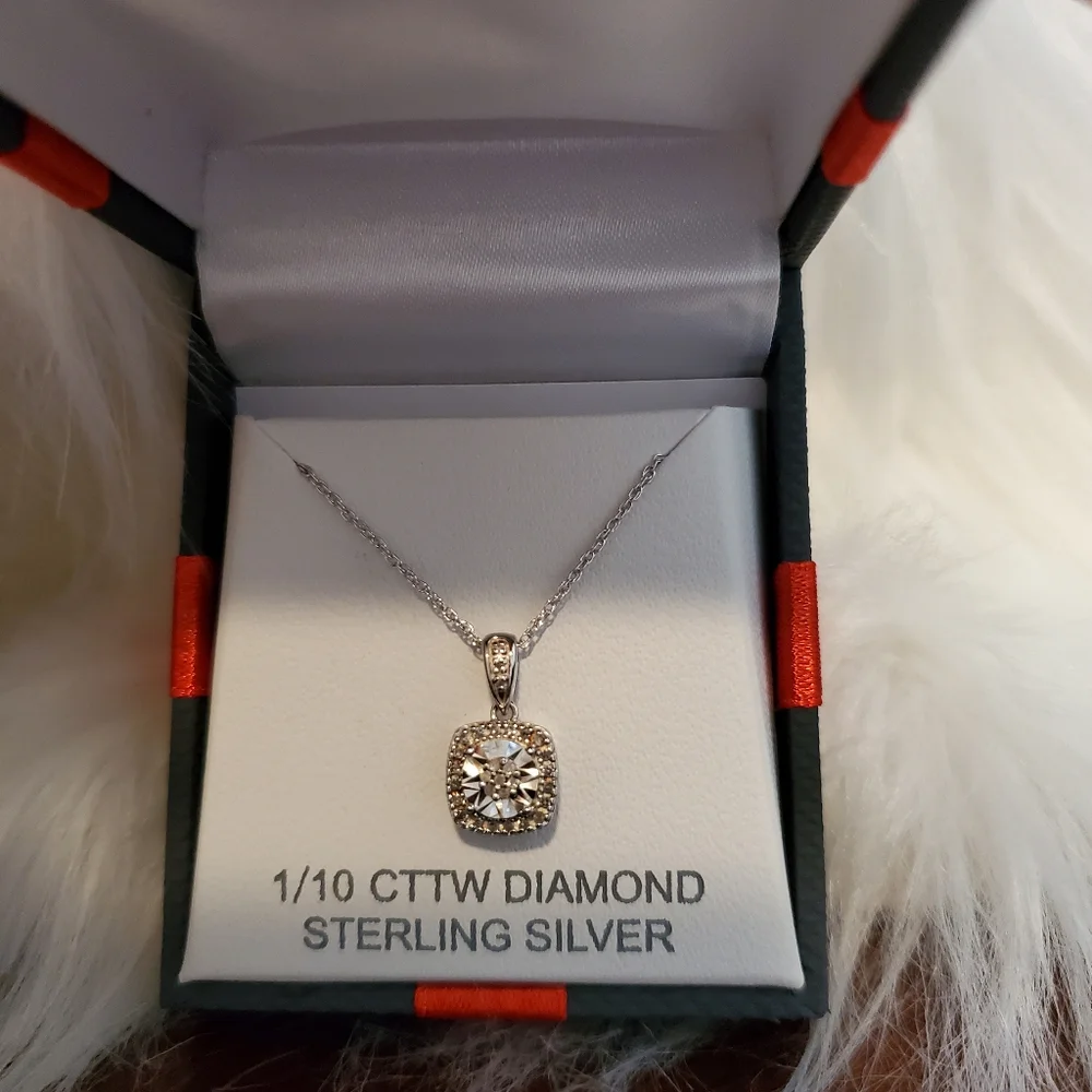 NWT GENUINE DIAMOND STERLING SILVER PENDANT NECKLACE GORGEOUS - Picture 2 of 8